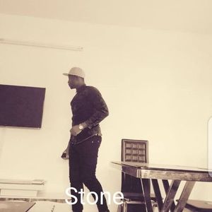 Meet your Posher, Stone